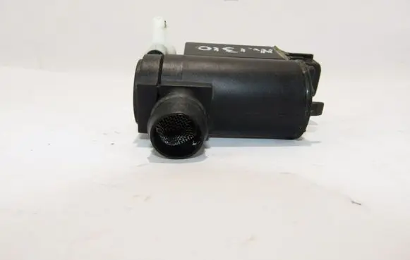 Hyundai Matrix Windscreen/windshield washer pump 9851025100