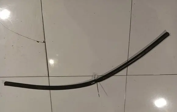 Saab 9-3 Ver2 Engine compartment rubber