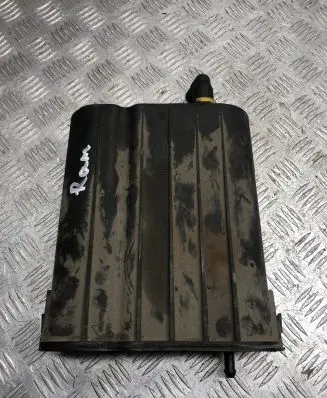 Active carbon filter fuel vapour canister