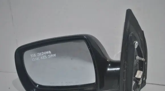 KIA Sedona Front door electric wing mirror