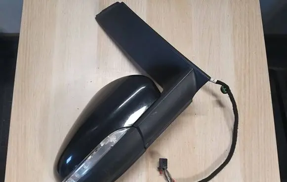 Volkswagen Touran II Front door electric wing mirror 1T1857502AR