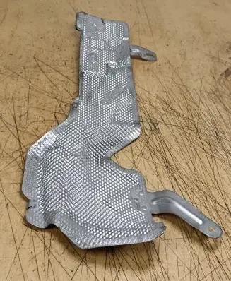 BMW 5 GT F07 Heat shield in engine bay 71935231 7193523