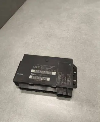 Audi A4 S4 B6 8E 8H Comfort/convenience module 8E0959433AJ 02652872 00007251C1