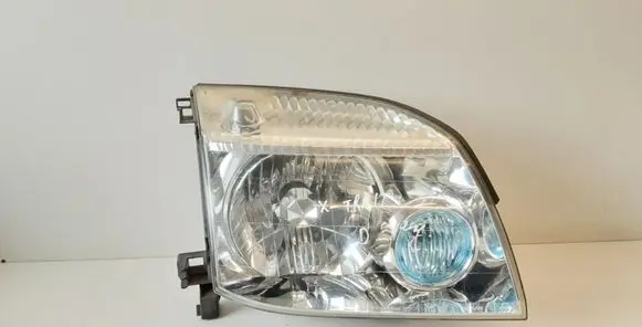 Nissan X-Trail T30 Headlight/headlamp