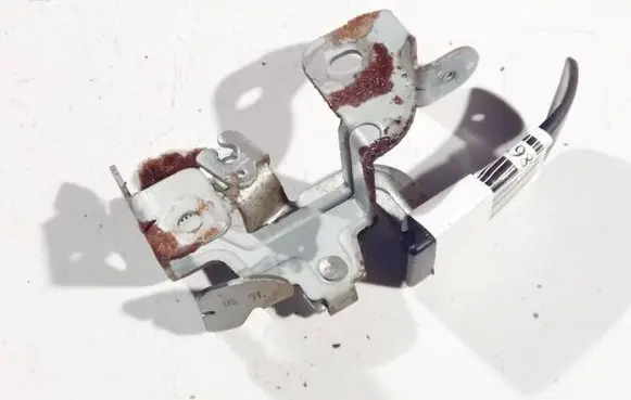 Mazda 6 Fuel tank opening switch 