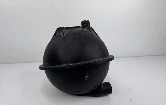 Volkswagen Golf VI Vacuum air tank 7M0129808 3073078 WZ77C6