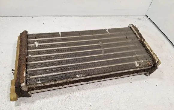 Mercedes-Benz 190 W201 Heater blower radiator 9056200157