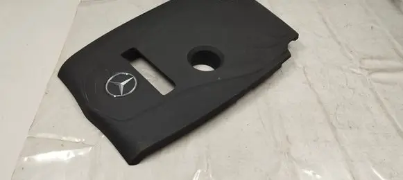 Mercedes-Benz C W205 Engine cover (trim) A2740161000