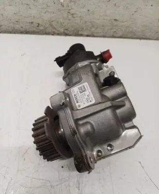 Peugeot Partner III Fuel injection high pressure pump 0445010761 9817903080