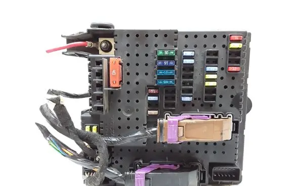 Volvo XC90 Fuse module 31314469 28242073
