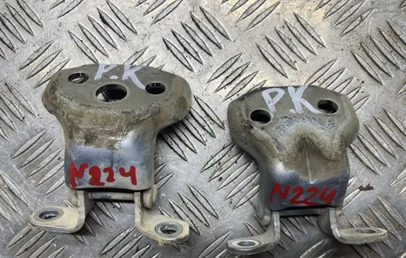 Front door hinge set