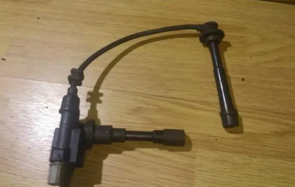 Suzuki Liana High voltage ignition coil 10E300370 10E30-0370