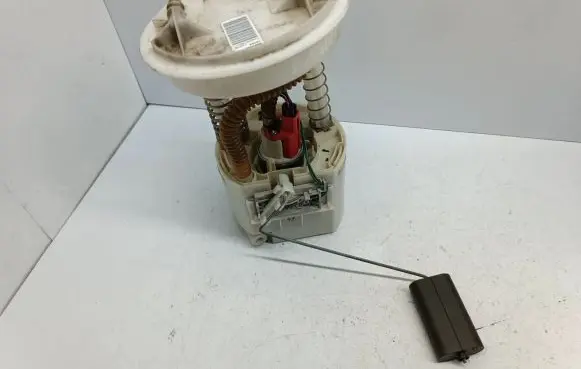 Ford Fusion In-tank fuel pump KWN831 P0297851 1323B