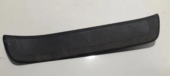 Honda FR-V Rear sill trim cover 84212SJD0030 84212-SJD-0030