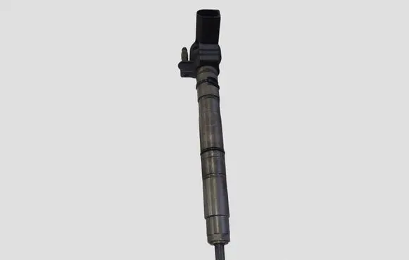 Audi A3 S3 8P Fuel injector 0986435360 17080119