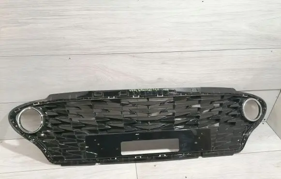 Hyundai i10 Front bumper upper radiator grill 86351K7010