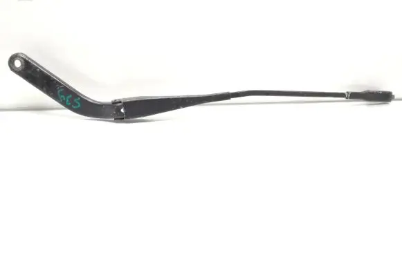 Front wiper blade arm
