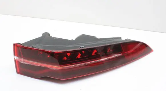 Jaguar I-Pace Rear/tail lights J9D313404CD