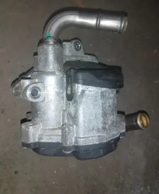 Skoda Superb B8 (3V) EGR valve 04L131501