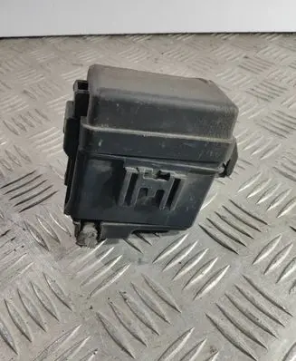 Toyota Land Cruiser (J120) Relay mounting block 826623D140 9098702016