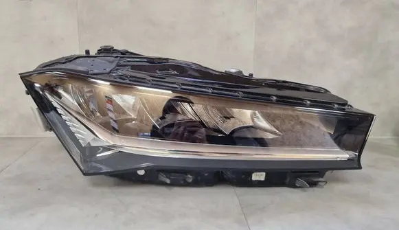 Skoda Superb B9 Headlight/headlamp 3P1941016 9000VX400W L991640