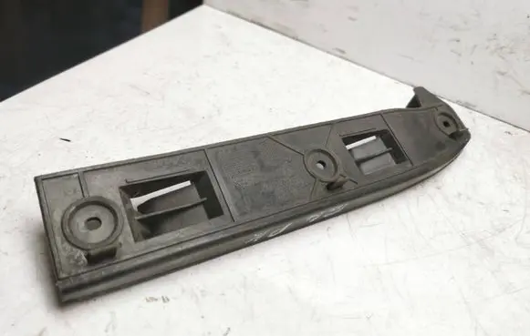 Volkswagen Golf IV Front bumper mounting bracket 1J0807183A DN12535