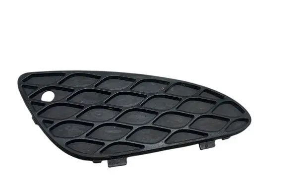 Mercedes-Benz E W211 Front bumper lower grill A2118850253