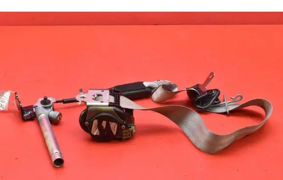Renault Scenic III - Grand scenic III Front seatbelt B507744