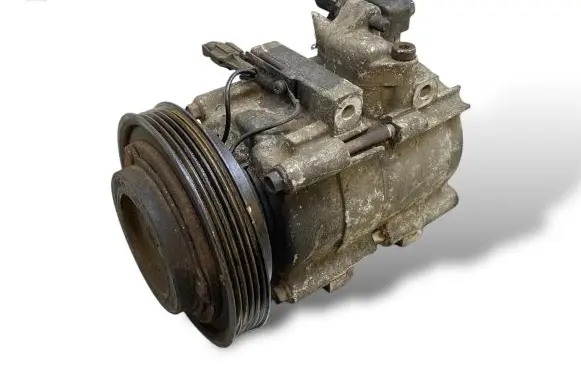 Nissan Juke I F15 Air conditioning (A/C) compressor (pump)