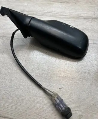Audi 100 S4 C4 Manual wing mirror E6011382