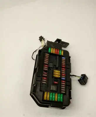 BMW X5 F15 Fuse module 6819653