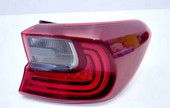 KIA Ceed Rear/tail lights 92402J7050