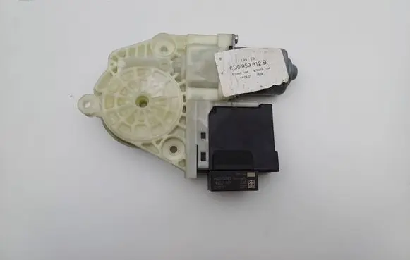 Seat Ibiza III (6L) Rear door window regulator motor 6Q0959812B