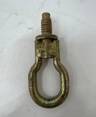 Ford C-MAX I Towing hook eye