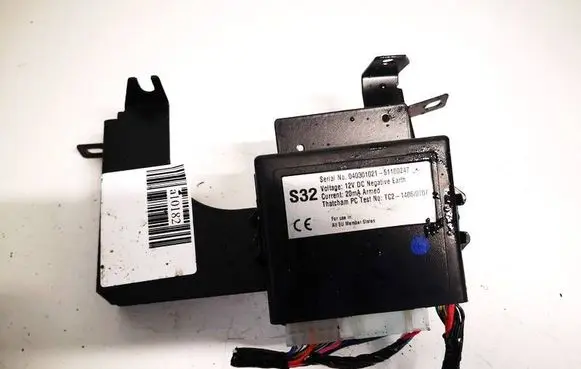 Subaru Outback Other control units/modules 040301021 040301021-51100247