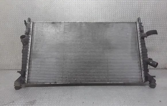 Ford C-MAX I Coolant radiator