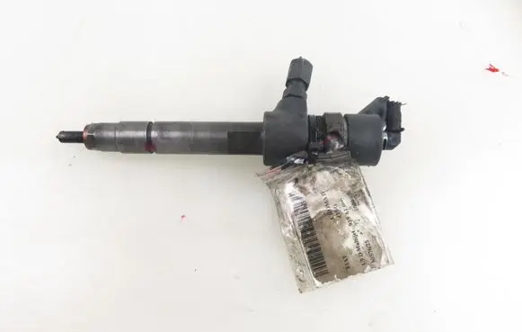Fuel injector