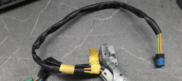 Citroen C3 Ignition lock 501363