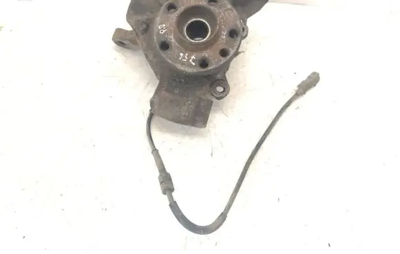 Peugeot 806 Front wheel hub spindle knuckle