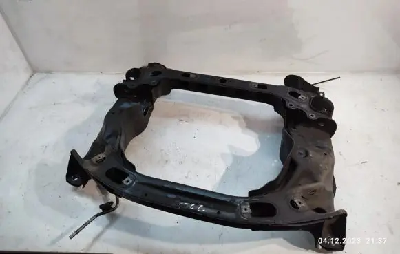 Mercedes-Benz S W221 Front subframe