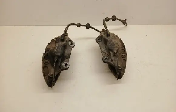 BMW 7 F01 F02 F03 F04 Front brake caliper 4434836 686762707 686762807