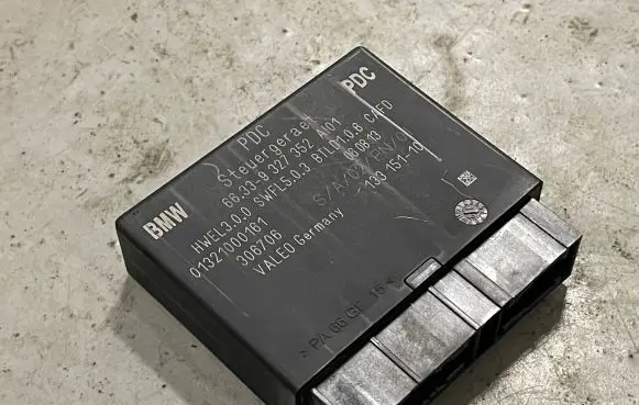 BMW X5 F15 Parking PDC control unit/module 9327352 13315110 01321000161