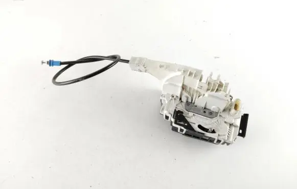 Volkswagen Crafter Front door lock A9067202135 ZGS006