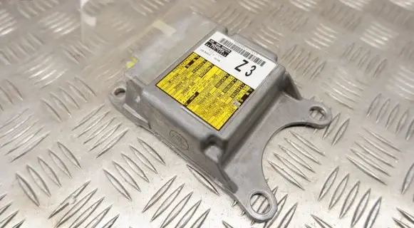 Toyota Prius (XW50) Airbag control unit/module 8917047610