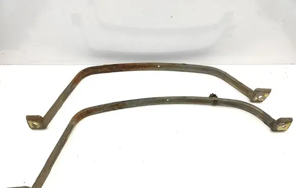 Alfa Romeo 147 Fuel tank mounting bracket 