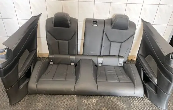 BMW 4 G22 G23 G24 G26 Rear seat 
