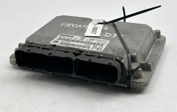 Opel Frontera B Engine control unit/module 28SA4715 0281010451 24417201
