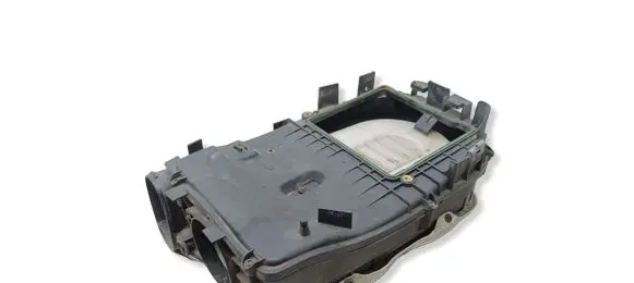 Mercedes-Benz ML W166 Air filter box A6510902001