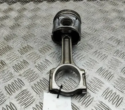 Opel Vivaro Piston 93161619 93161612