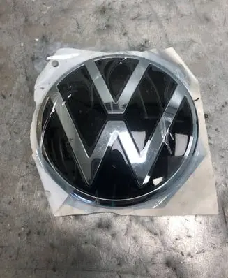 Volkswagen Golf VIII Manufacturers badge/model letters 5H9853630BILI 5H9853630